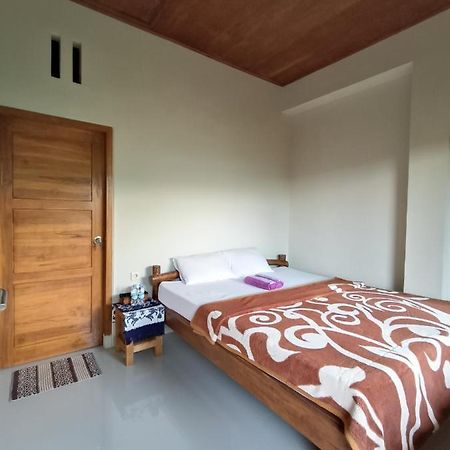 Made Oka Budget Room Munduk  Exterior photo