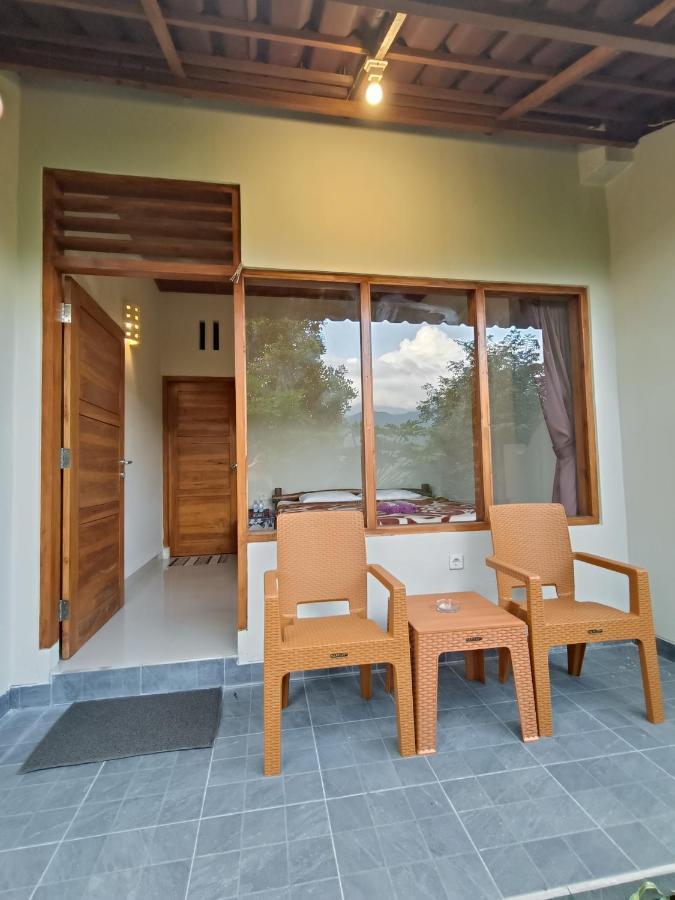 Made Oka Budget Room Munduk  Exterior photo